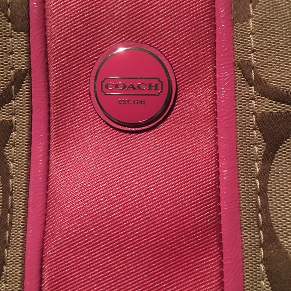 Coach crossbody - Picture 2 of 8